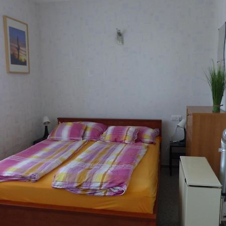 Orwa Apartmanok - Fenyofa Koez Zalakaros Esterno foto