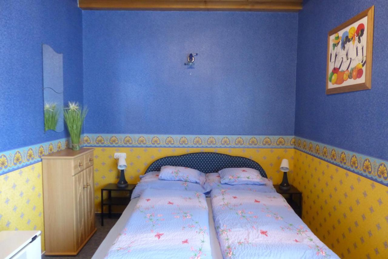 Orwa Apartmanok - Fenyofa Koez Zalakaros Esterno foto