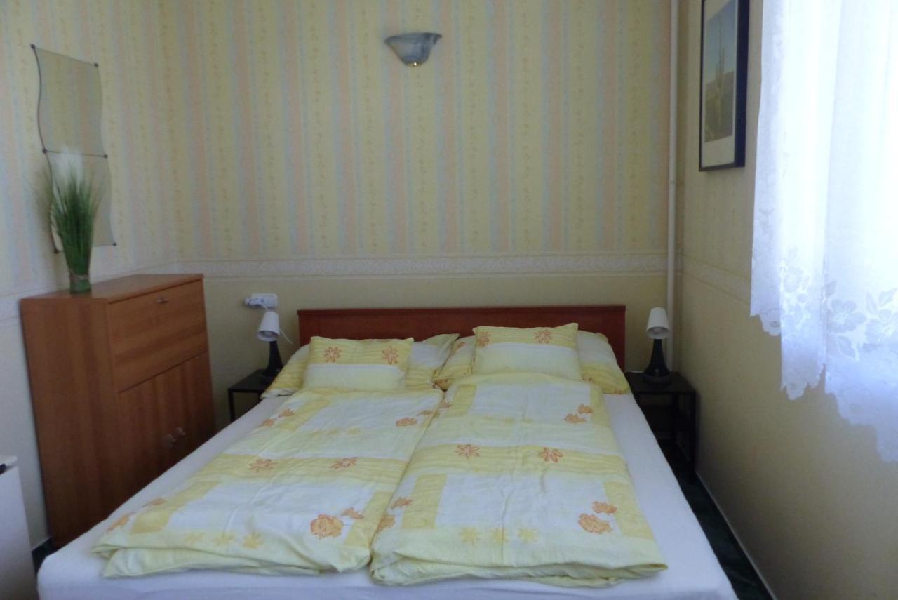 Orwa Apartmanok - Fenyofa Koez Zalakaros Esterno foto